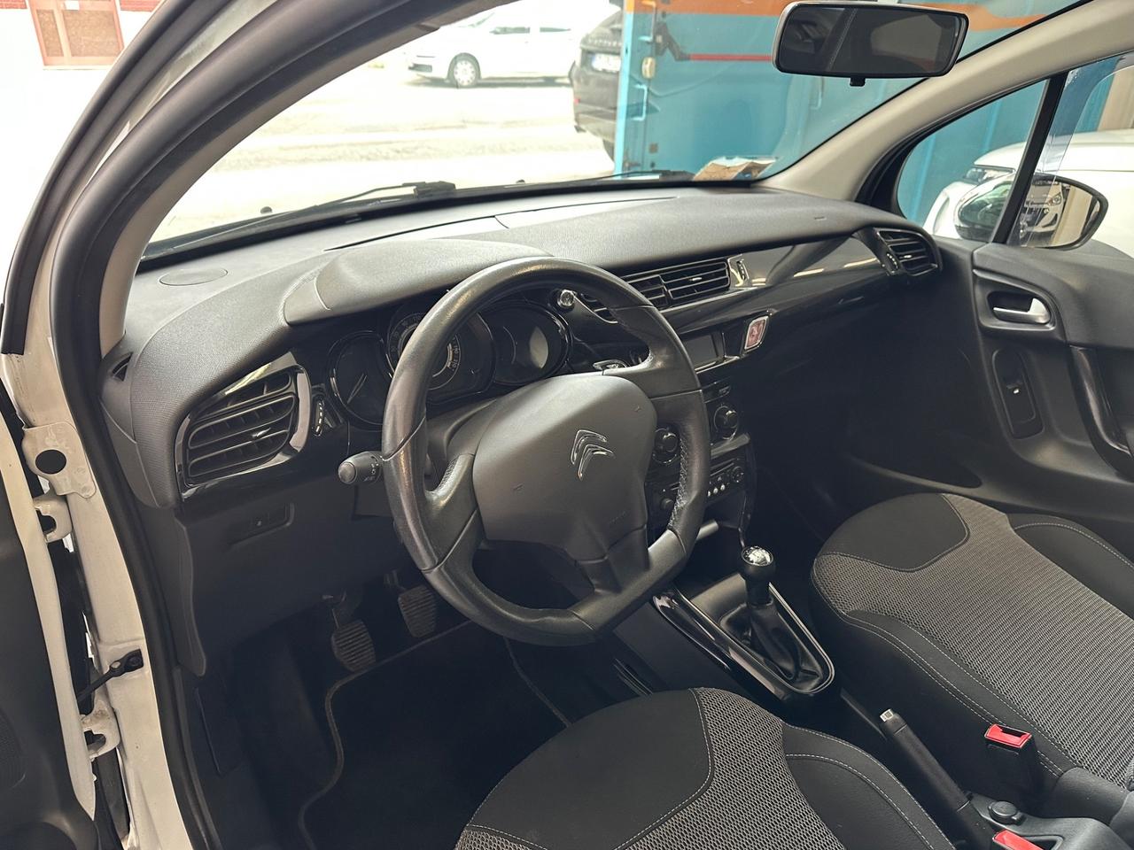 Citroen C3 1.2 VTi 82 Vanity Fair 10