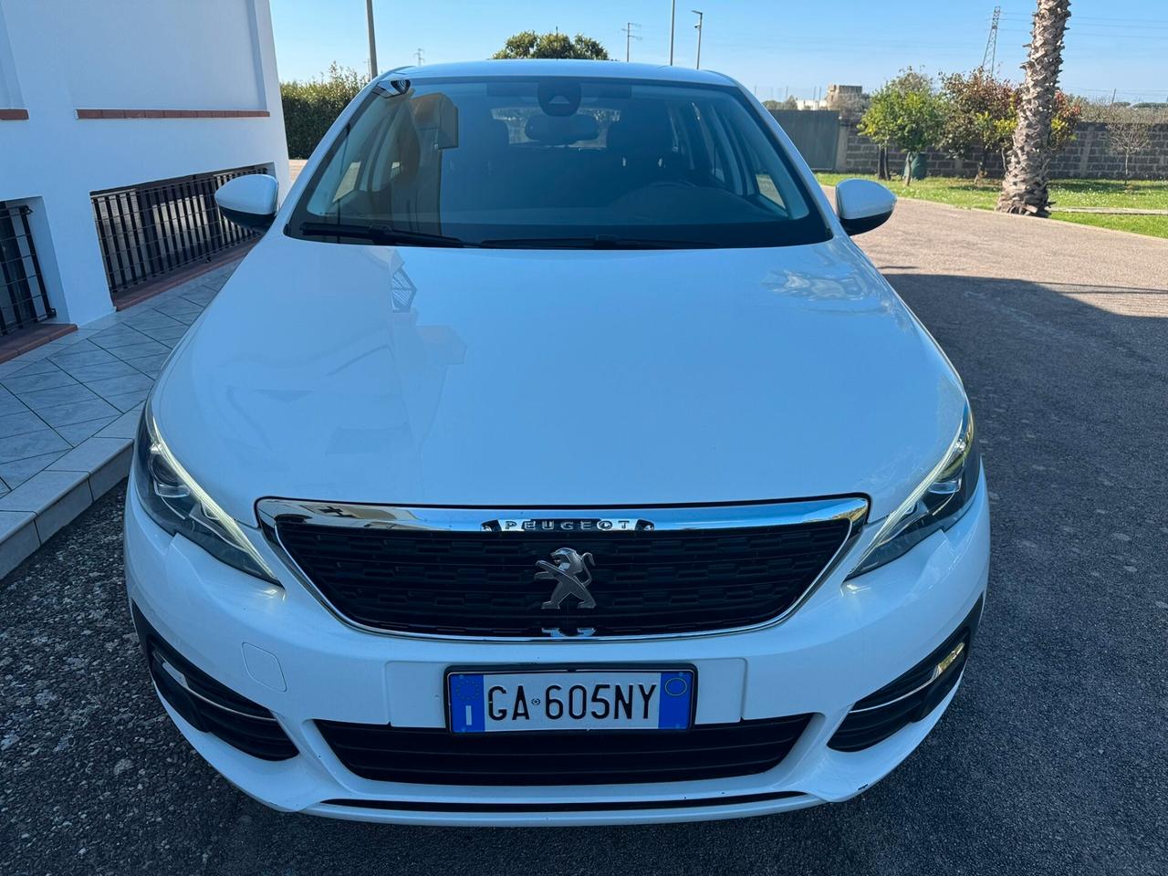Peugeot 308 HDi AZIENDALE Cambio Automatico