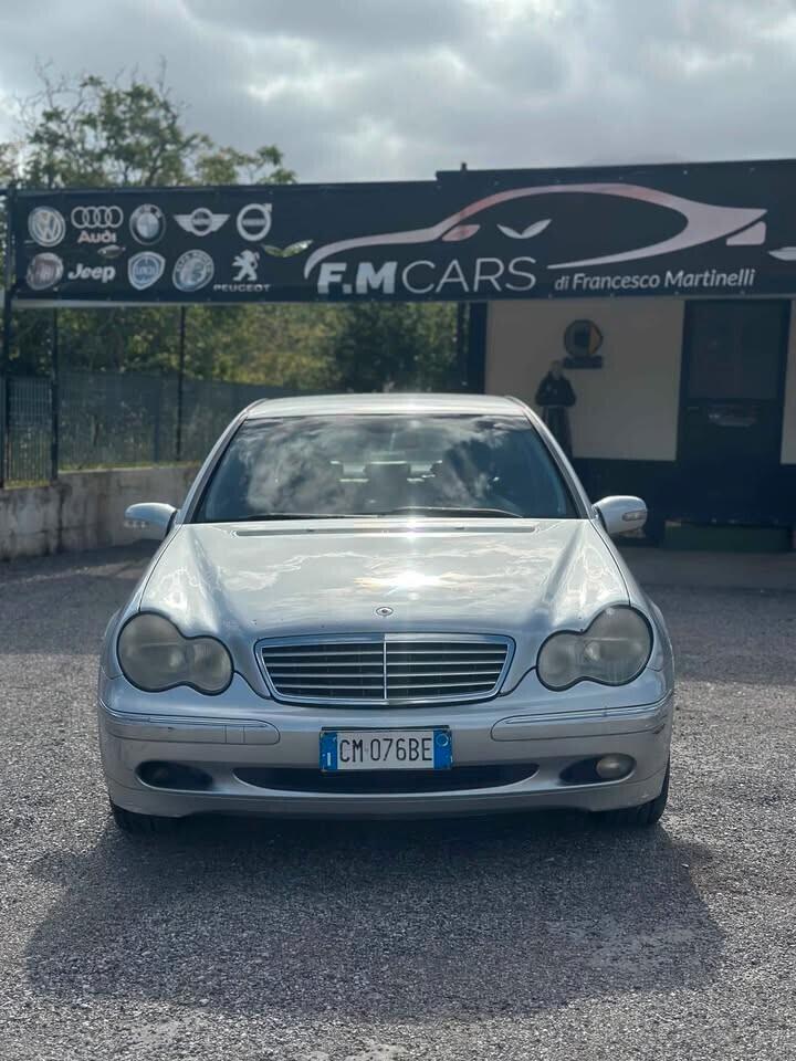Mercedes-benz C 220 200 CDI 2004