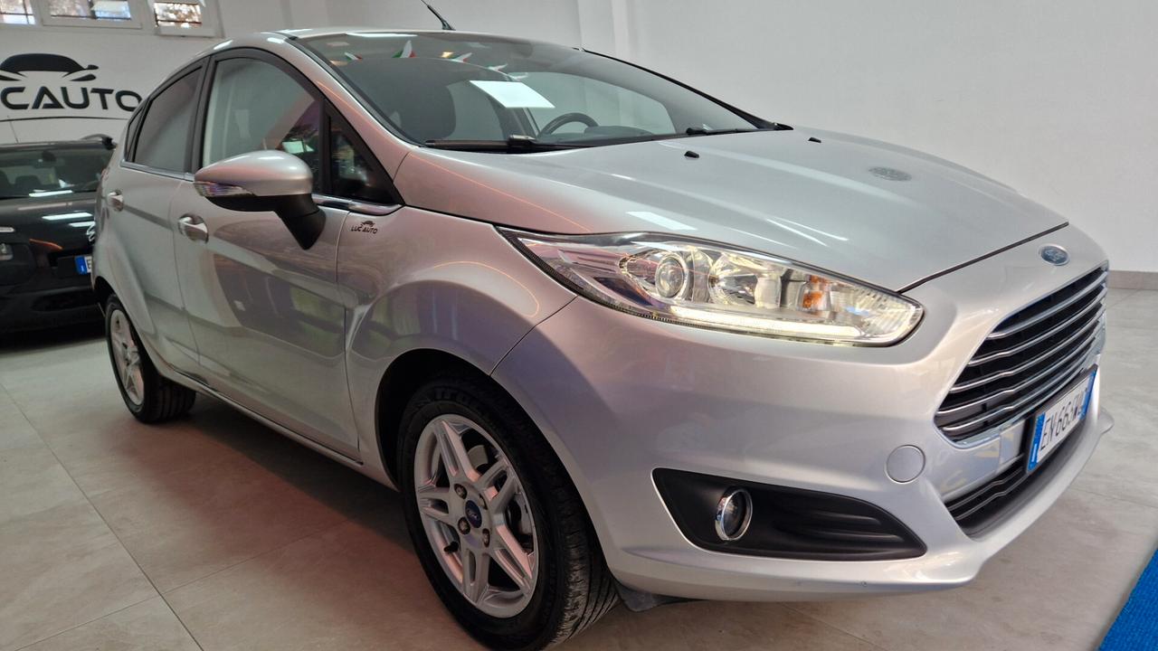 Ford Fiesta 1.5 TDCi 75CV 5 porte Titanium