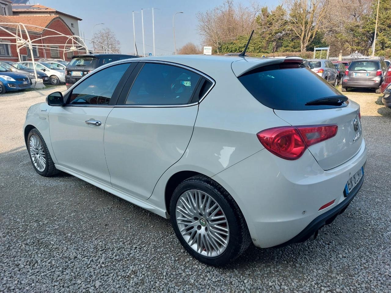 Alfa Romeo Giulietta 2.0 JTDm-2 170 CV TCT STUPENDA