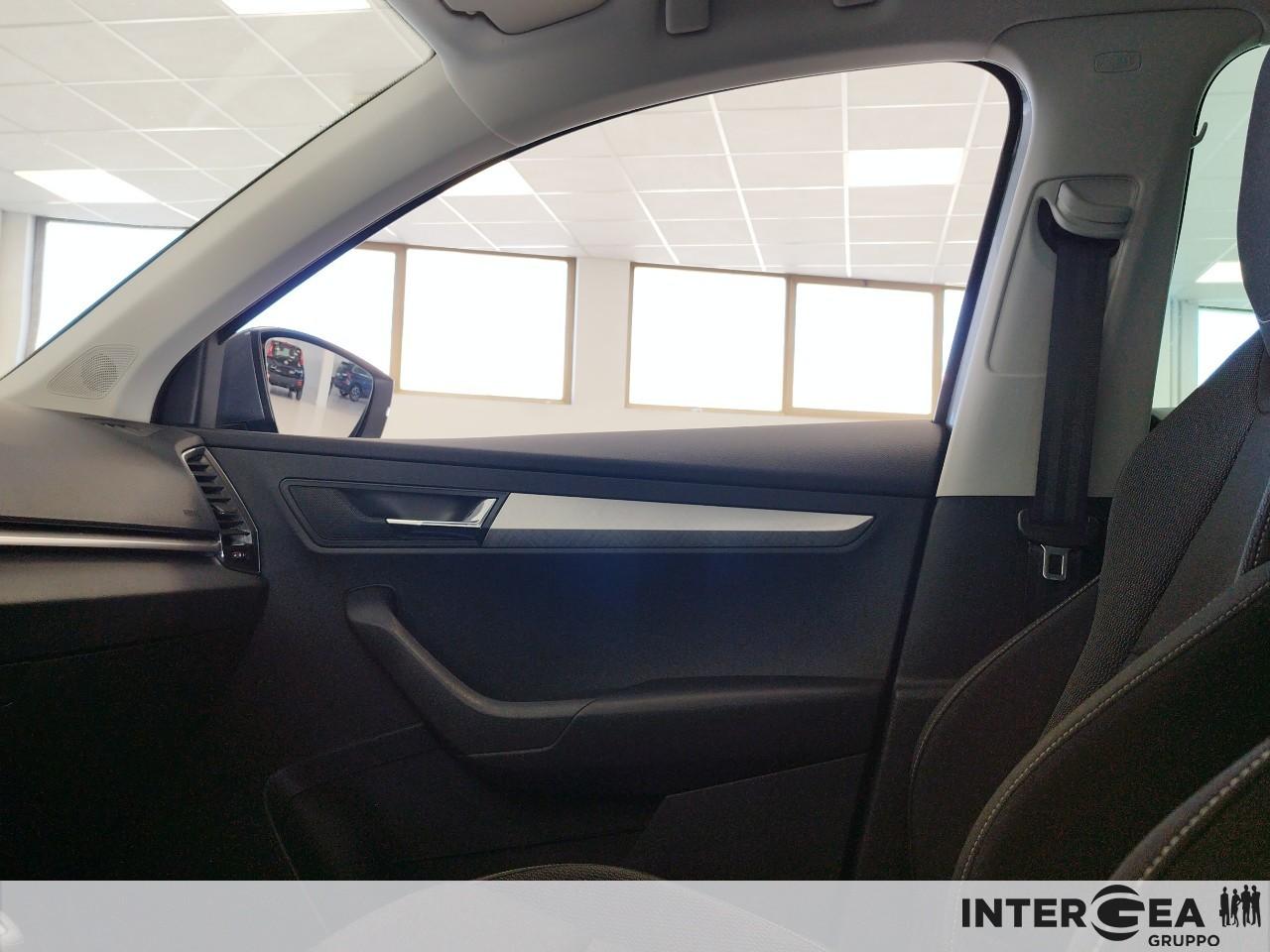 SKODA Karoq 2.0 tdi evo Ambition 115cv dsg