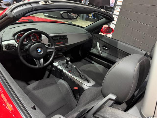 BMW Z4 2.0 PARI AL NUOVO UNICOPROPRIETARIO