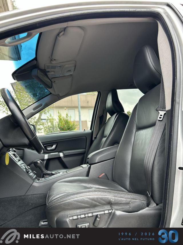 VOLVO XC90 D5 AWD Geartronic Summum Uniproprietario 5 posti