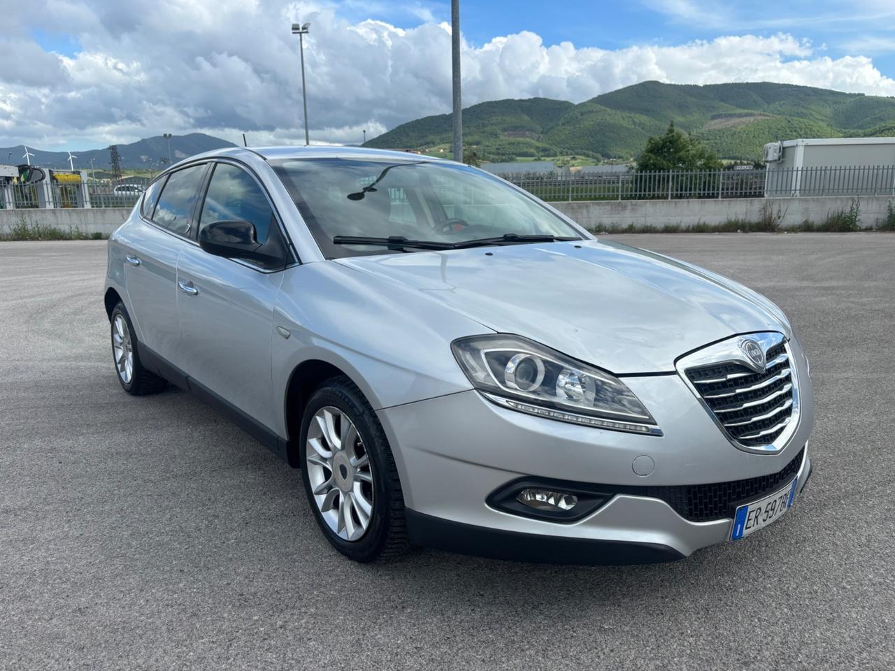Lancia Delta 1.6 MJT DPF S
