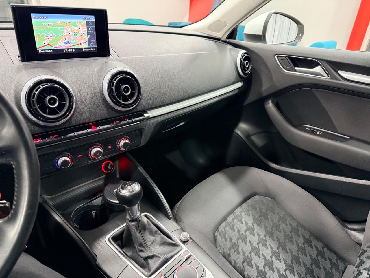 Audi A3 1.6 TDI 110cv EURO6 OK NEOPATENTATI