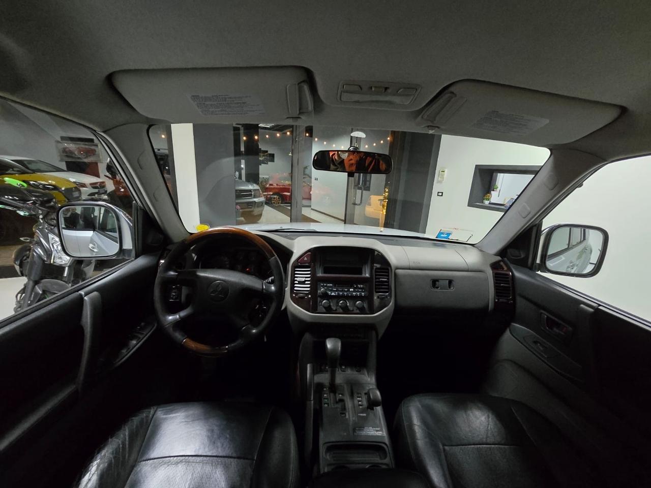 Mitsubishi Pajero 3.2 16V DI-D 5p. GLS1