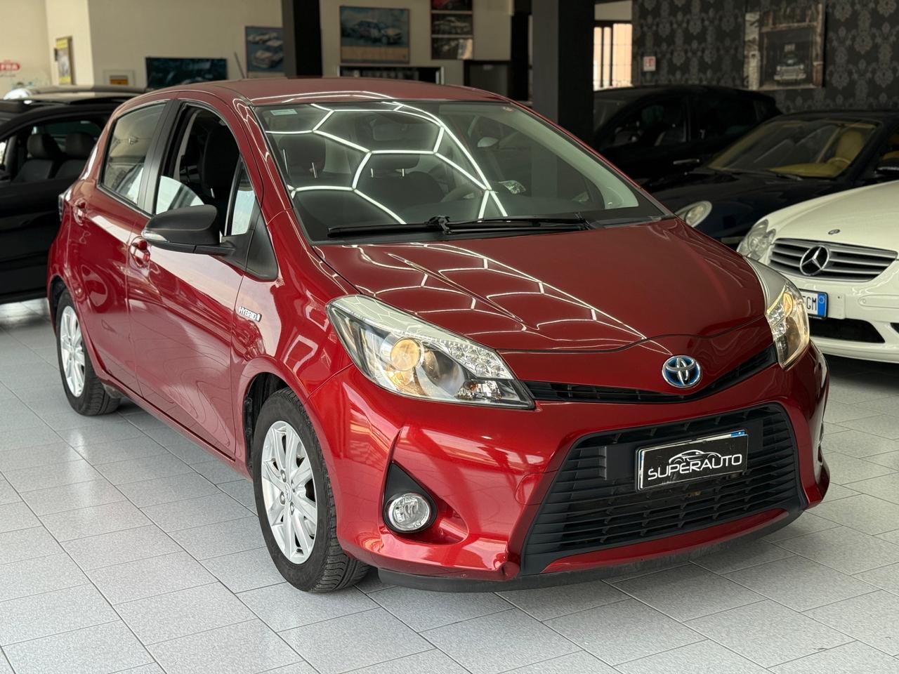 Toyota Yaris 1.5 Hybrid 5 porte Lounge