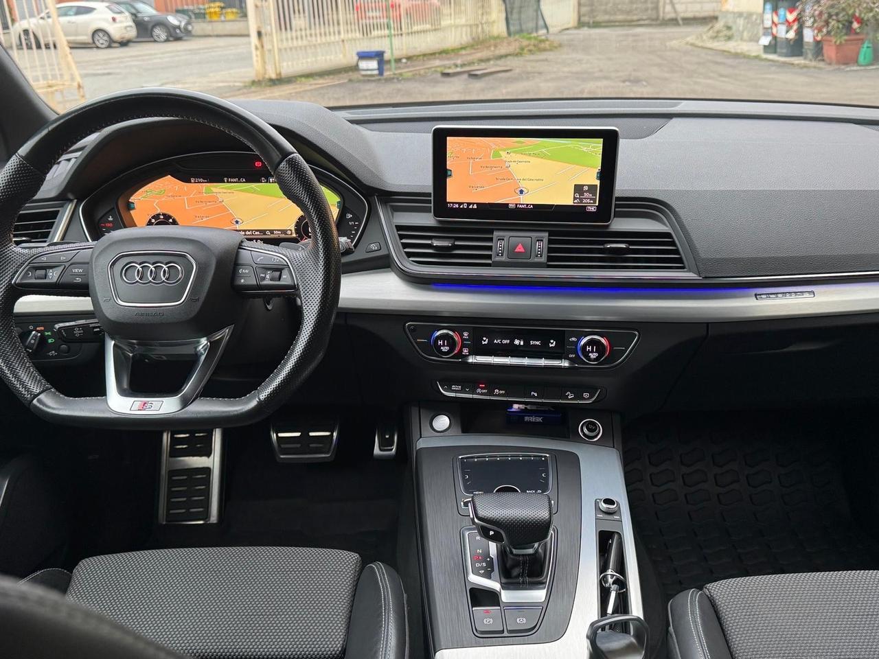 Audi Q5 40 TDI quattro S tronic line plus