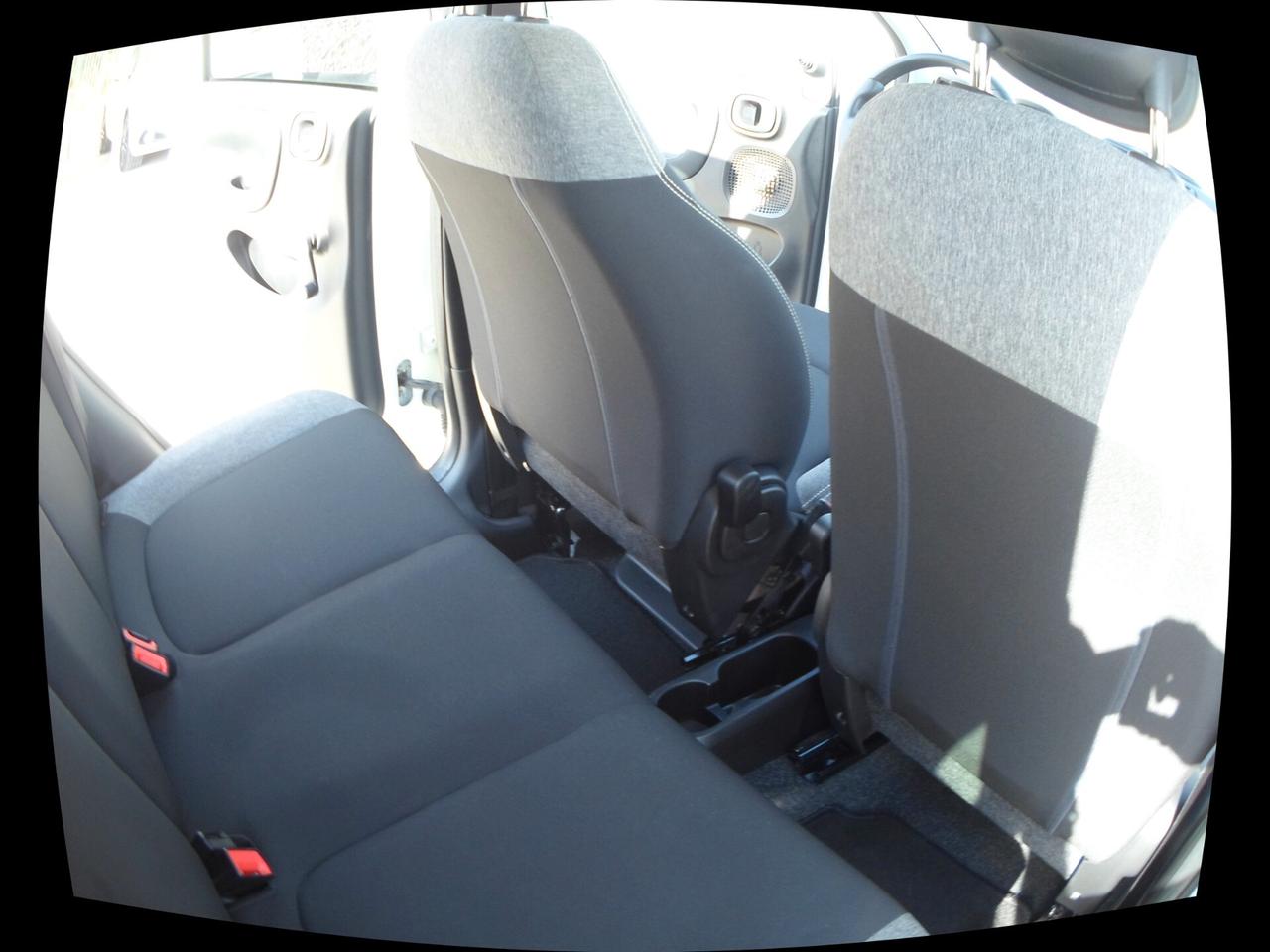 Fiat Panda 1.0 FireFly S&S Hybrid Red