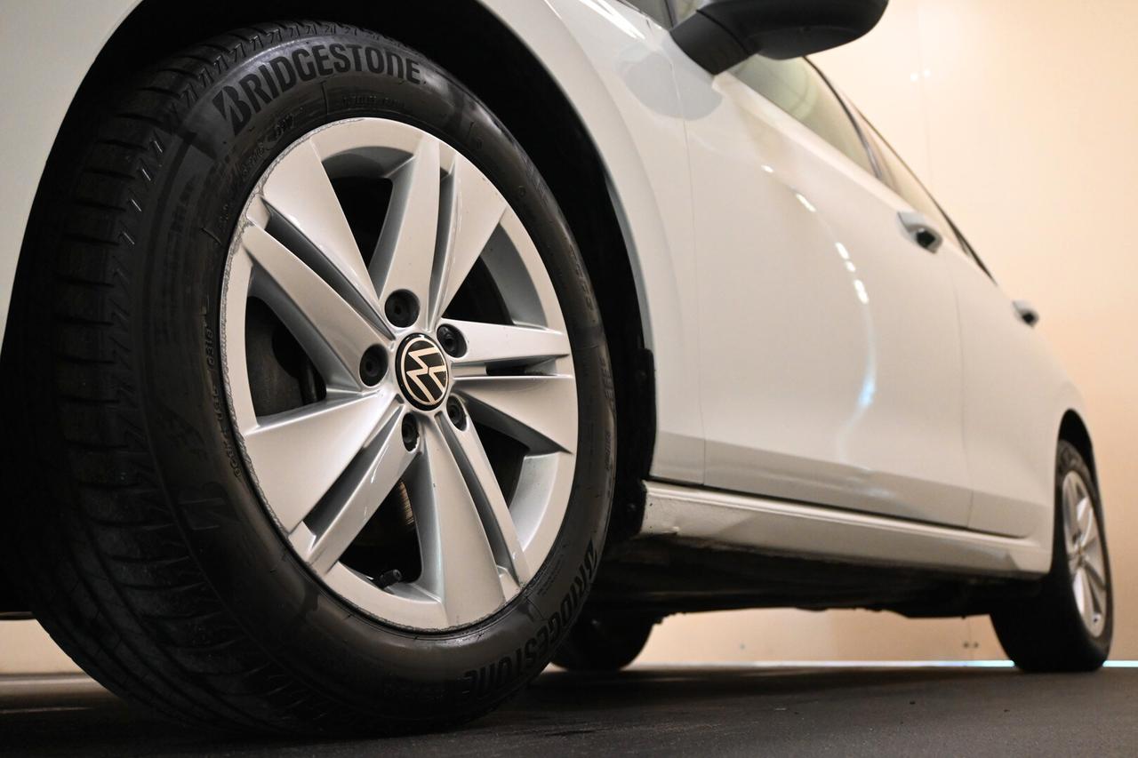 VOLKSWAGEN Golf 8ª serie Golf 1.0 TSI EVO Life