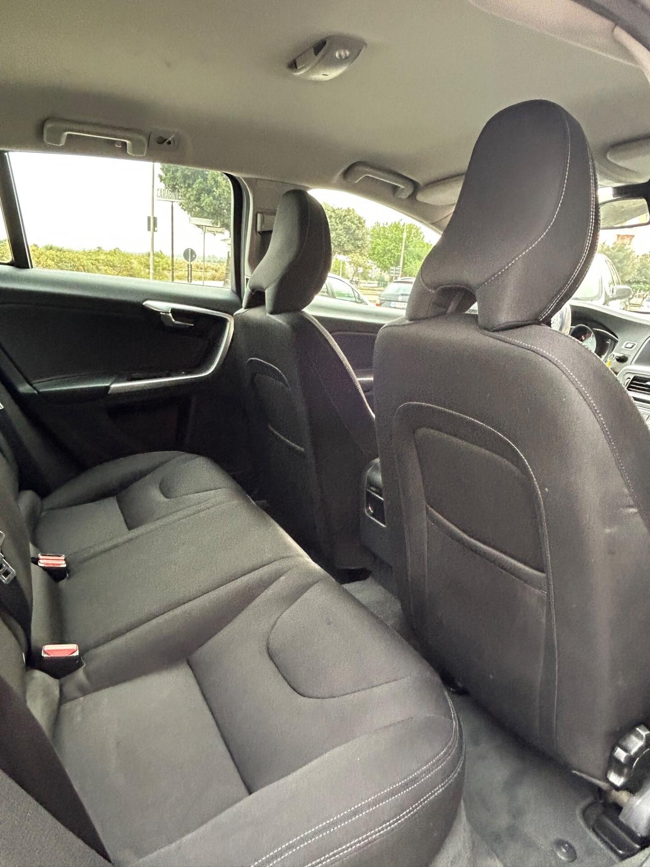 Volvo V60 D3 Geartronic Business