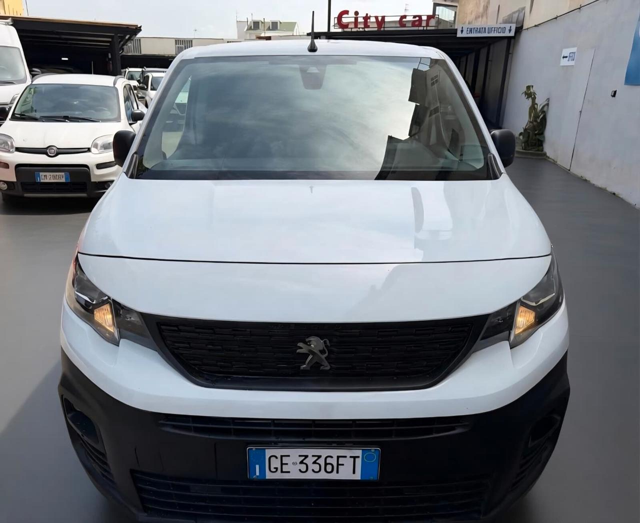 Peugeot Partner BlueHDi 130 EAT8 S&S PC Furgone Premium