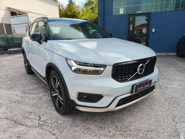Volvo XC40 T5 Recharge Plug-in Hybrid automatico Plus Dark