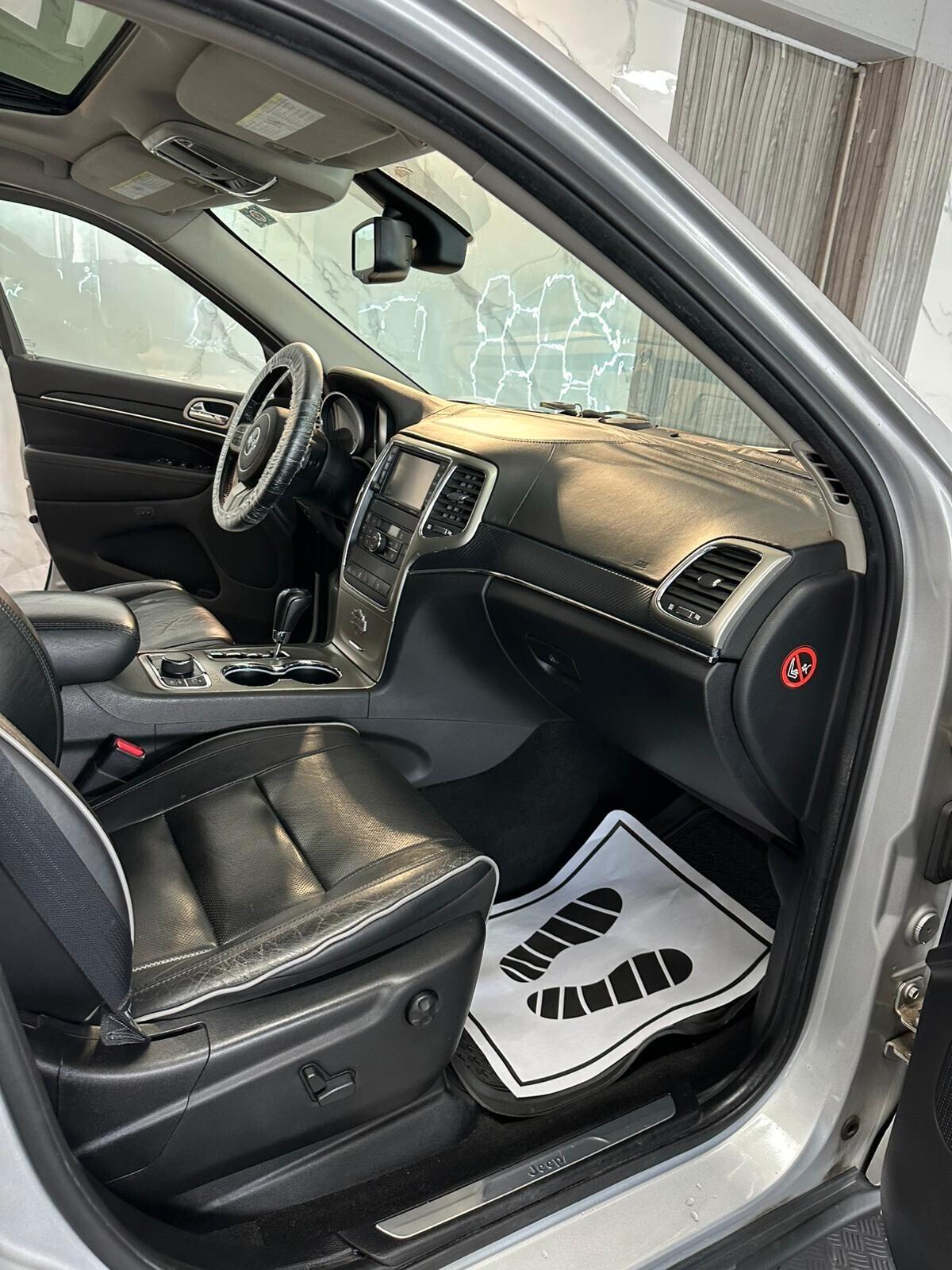 Jeep Grand Cherokee 3.0 CRD 241 CV Overland