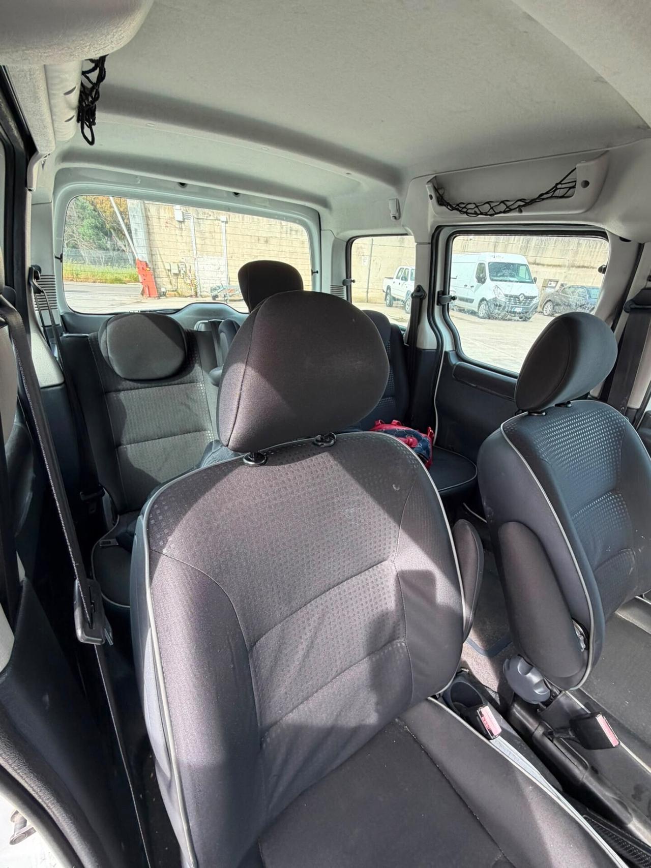 Peugeot ranch 1.6 HDi 90 cv Comfort