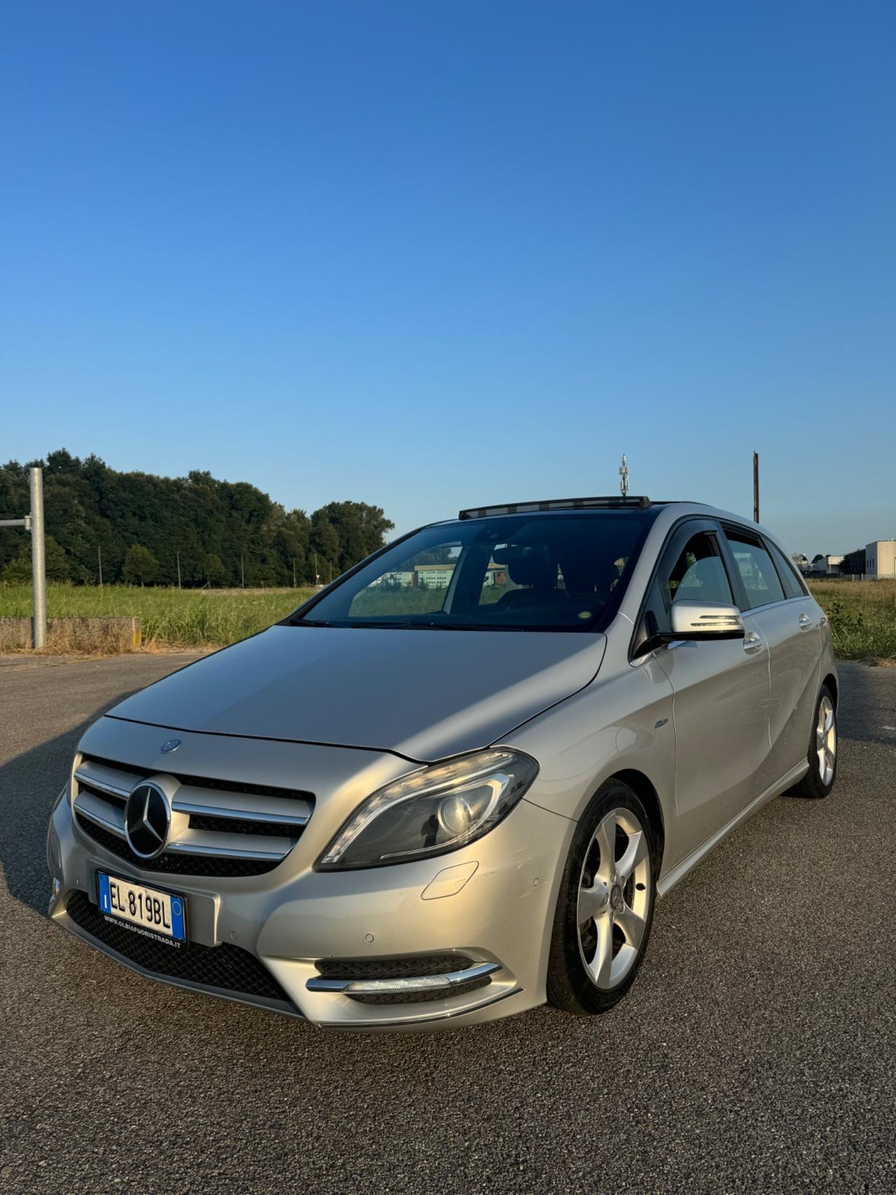 Mercedes-benz B 180 CDI BlueEFFICIENCY Premium