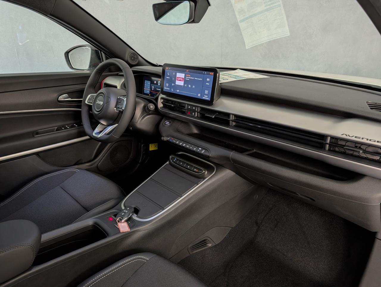 Jeep avenger 1.2 Turbo E-Hybrid 110cv eDCT6 Summit