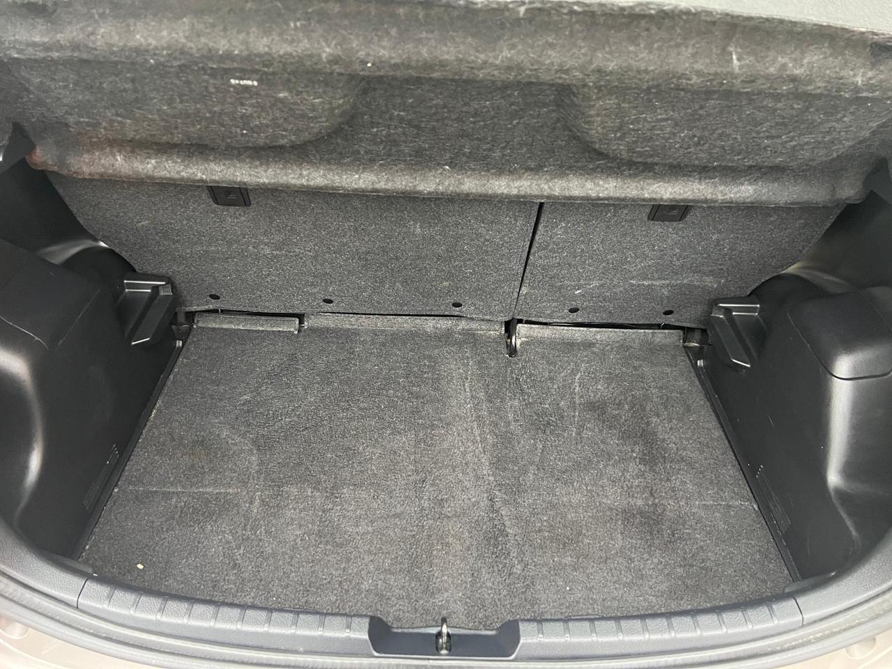 Toyota Yaris 1.4 D-4D 5 porte Active