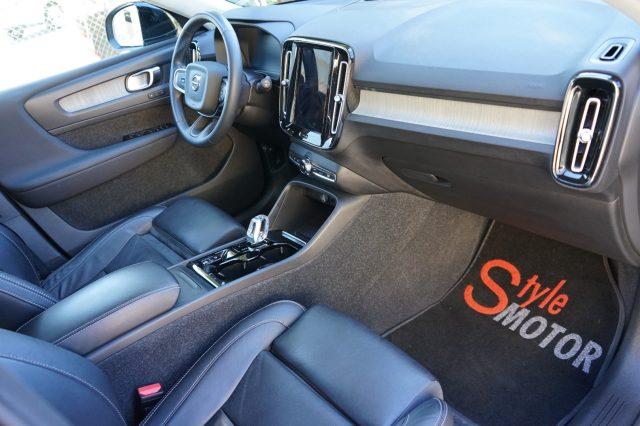 VOLVO XC40 T3 Geartronic Inscription Pari al Nuovo Certificat