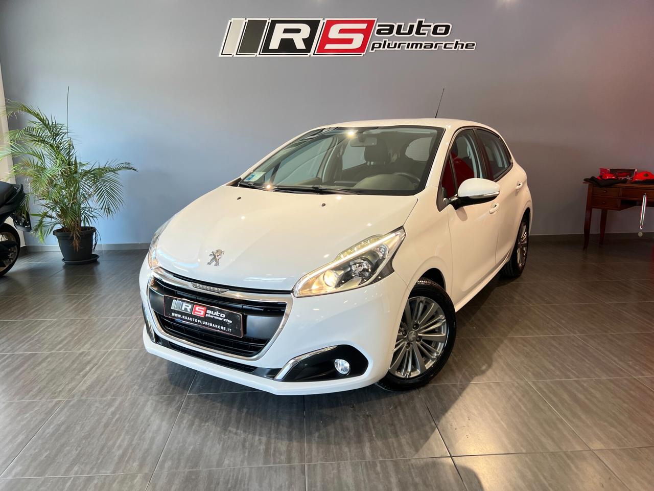 Peugeot 208 BlueHDi 75 5 porte Allure