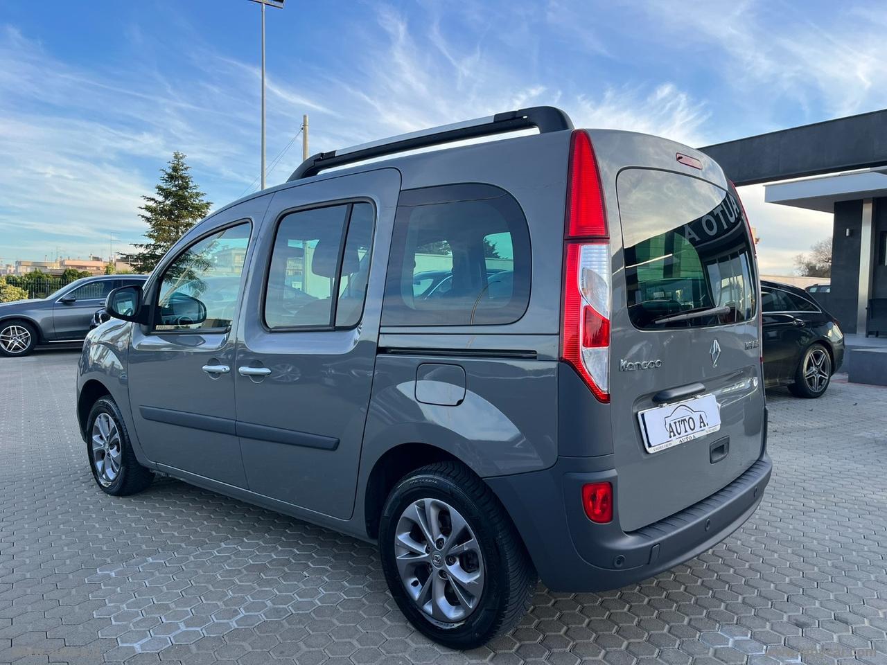 RENAULT Kangoo 1.5 dCi 90 CV 5p. S&S Live