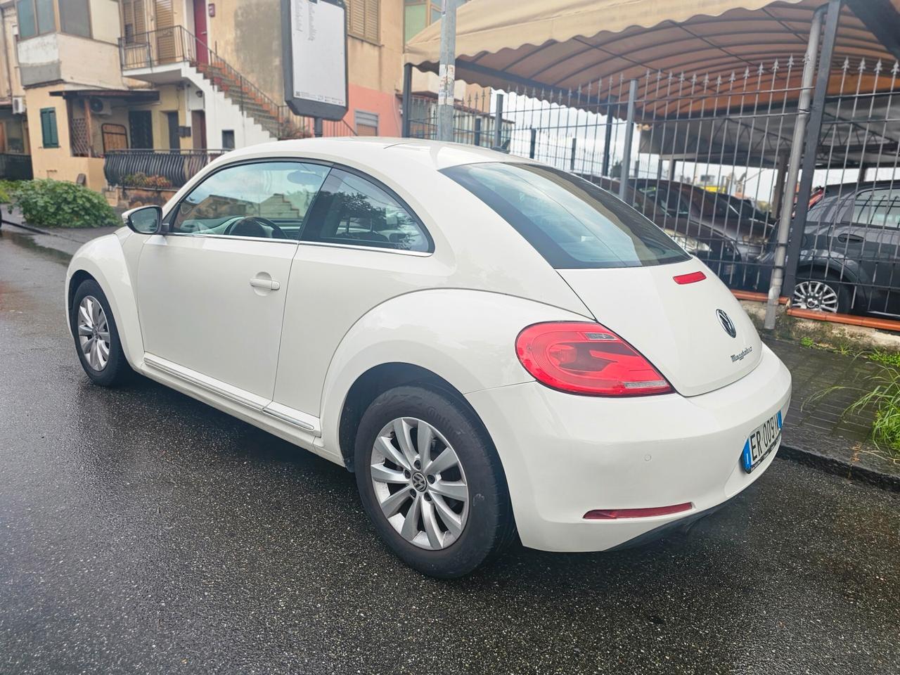 Volkswagen Maggiolino 1.6 TDI Design