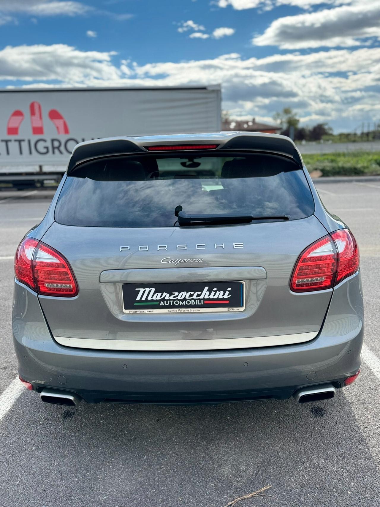 Porsche Cayenne 3.0 Diesel 245 CV Platinum Edition