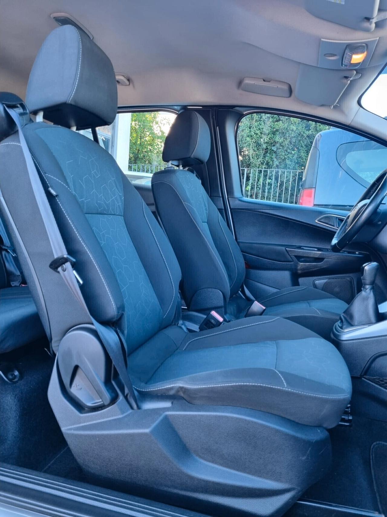 Ford B-Max 1.6 TDCi Solo 110,000 KM -2014