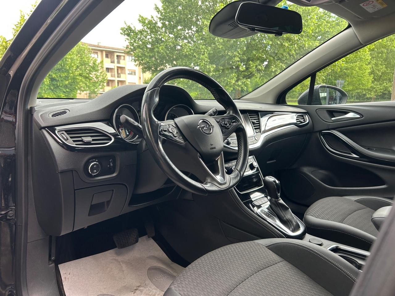 Opel Astra 1.6 BiTurbo CDTi Start&Stop Sports Tourer Innovation