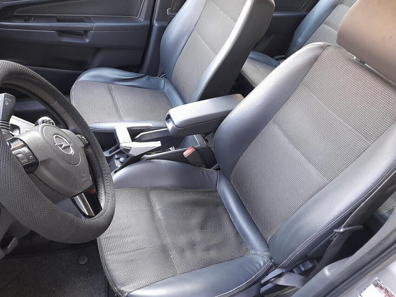 Opel Zafira 1.6 16V ecoM 94CV Cosmo