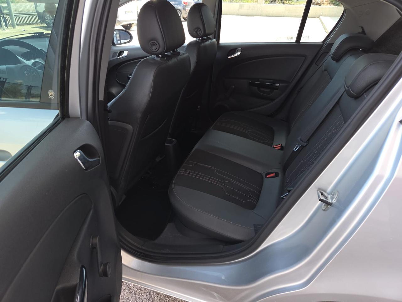 Opel Corsa 1.2 85CV 5 porte GPL-TECH One