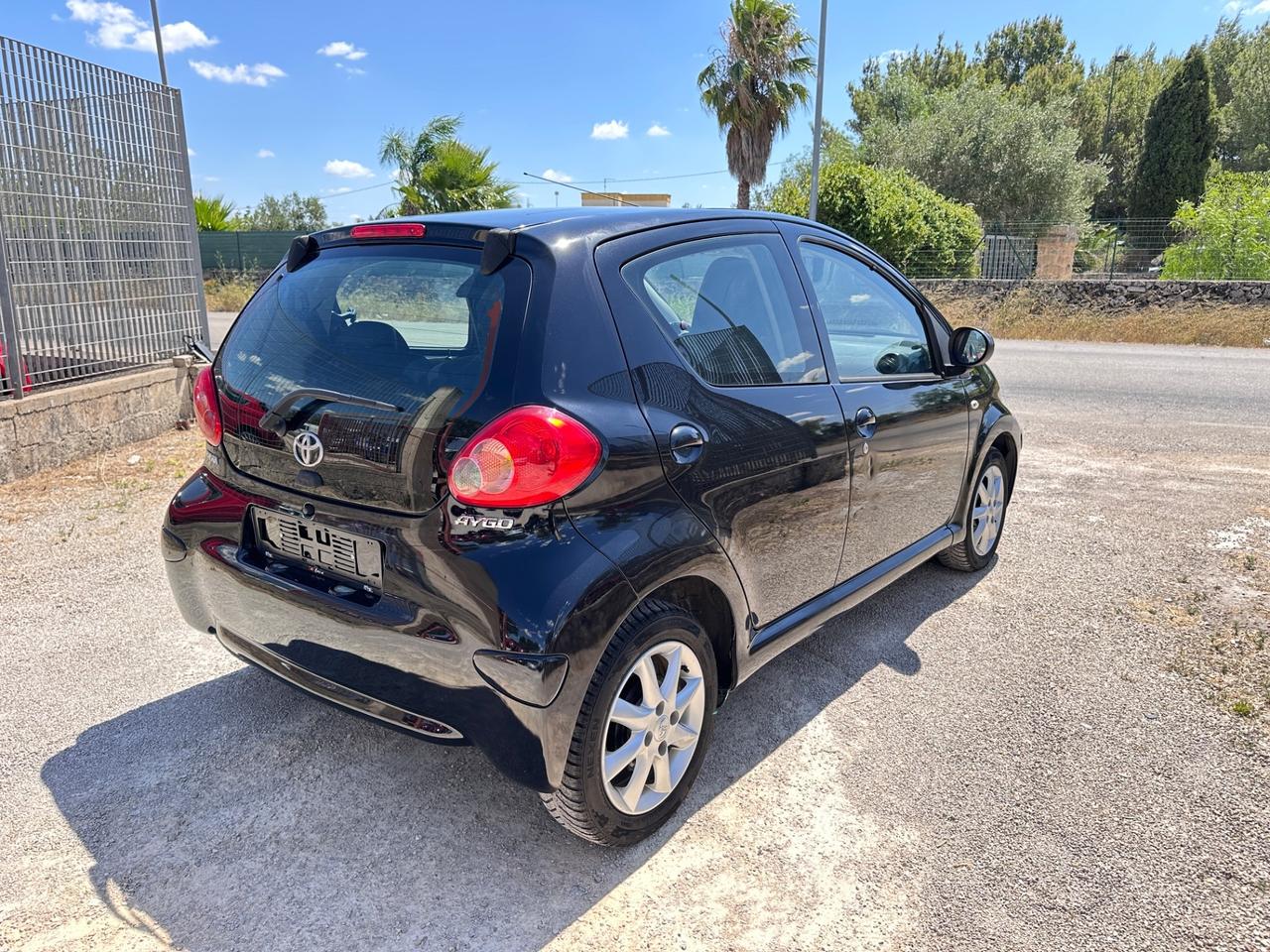 Toyota Aygo 1.0 12V VVT-i 5 porte-2007