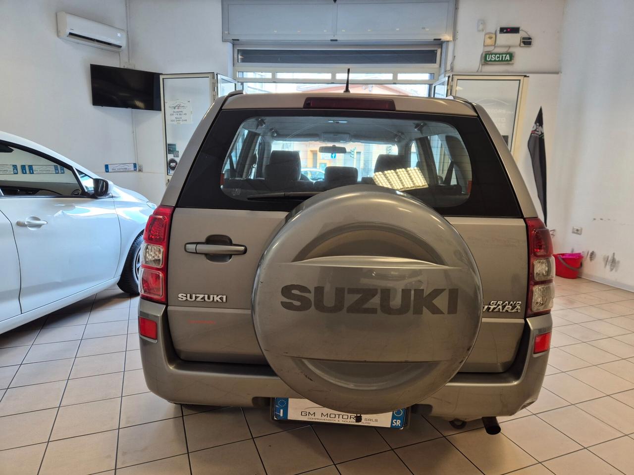 Suzuki Grand Vitara 1.9 DDiS 5 porte