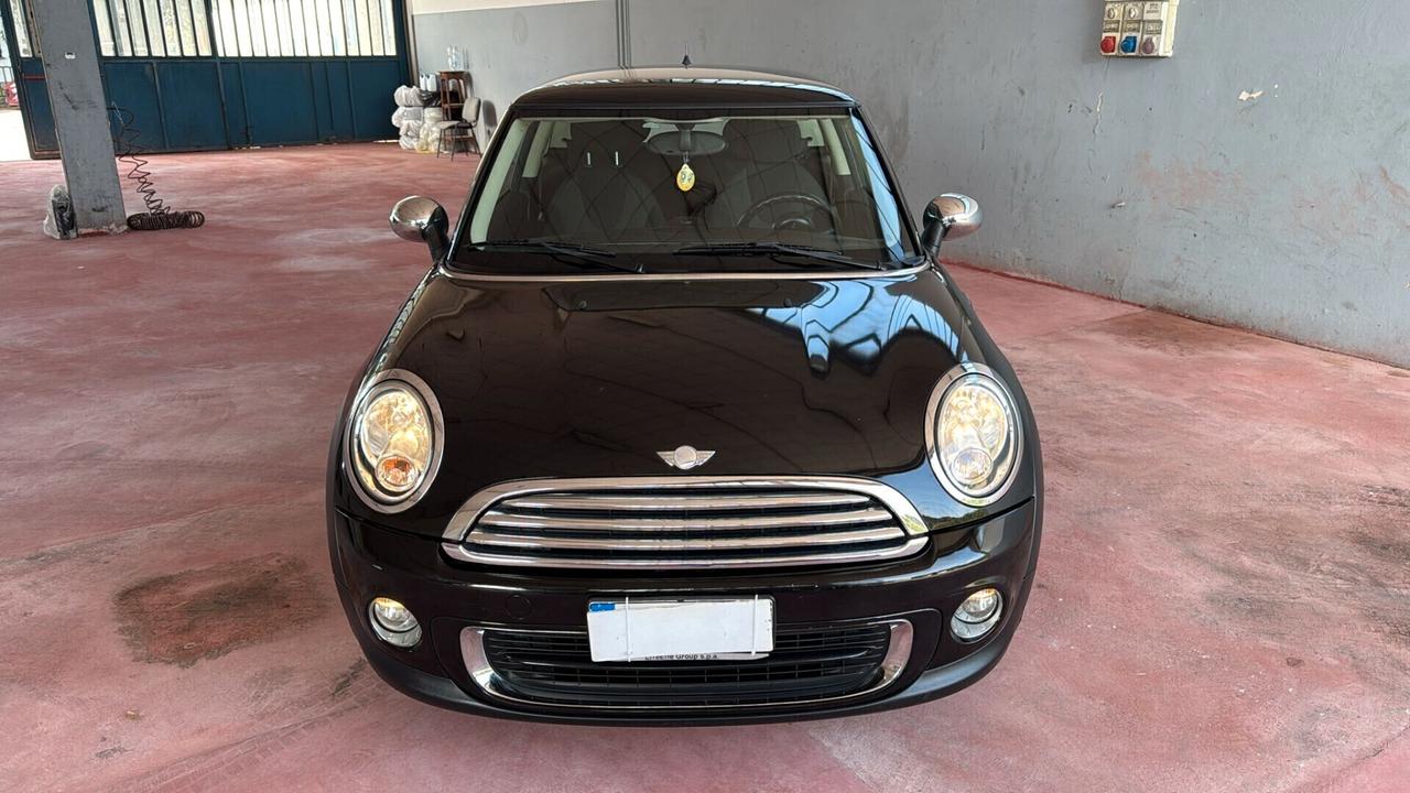 Mini 1.6 16V One (55kW)