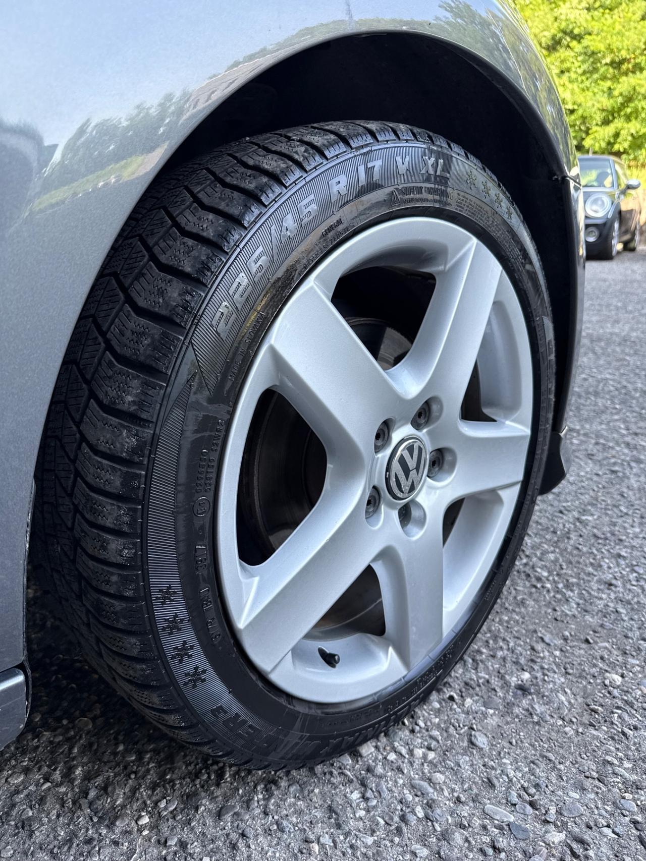 Volkswagen Golf 2.0 TDI 140CV DPF DSG 5p. Highline