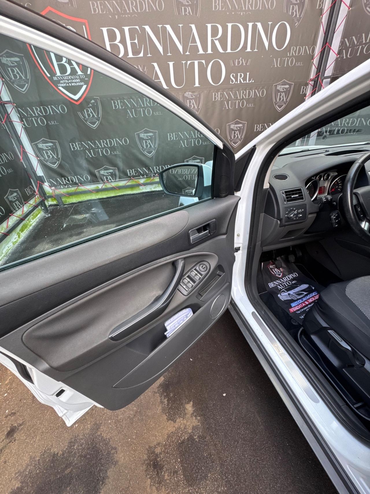 Ford Kuga 2.0 TDCi 136 CV 4WD Titanium DPF