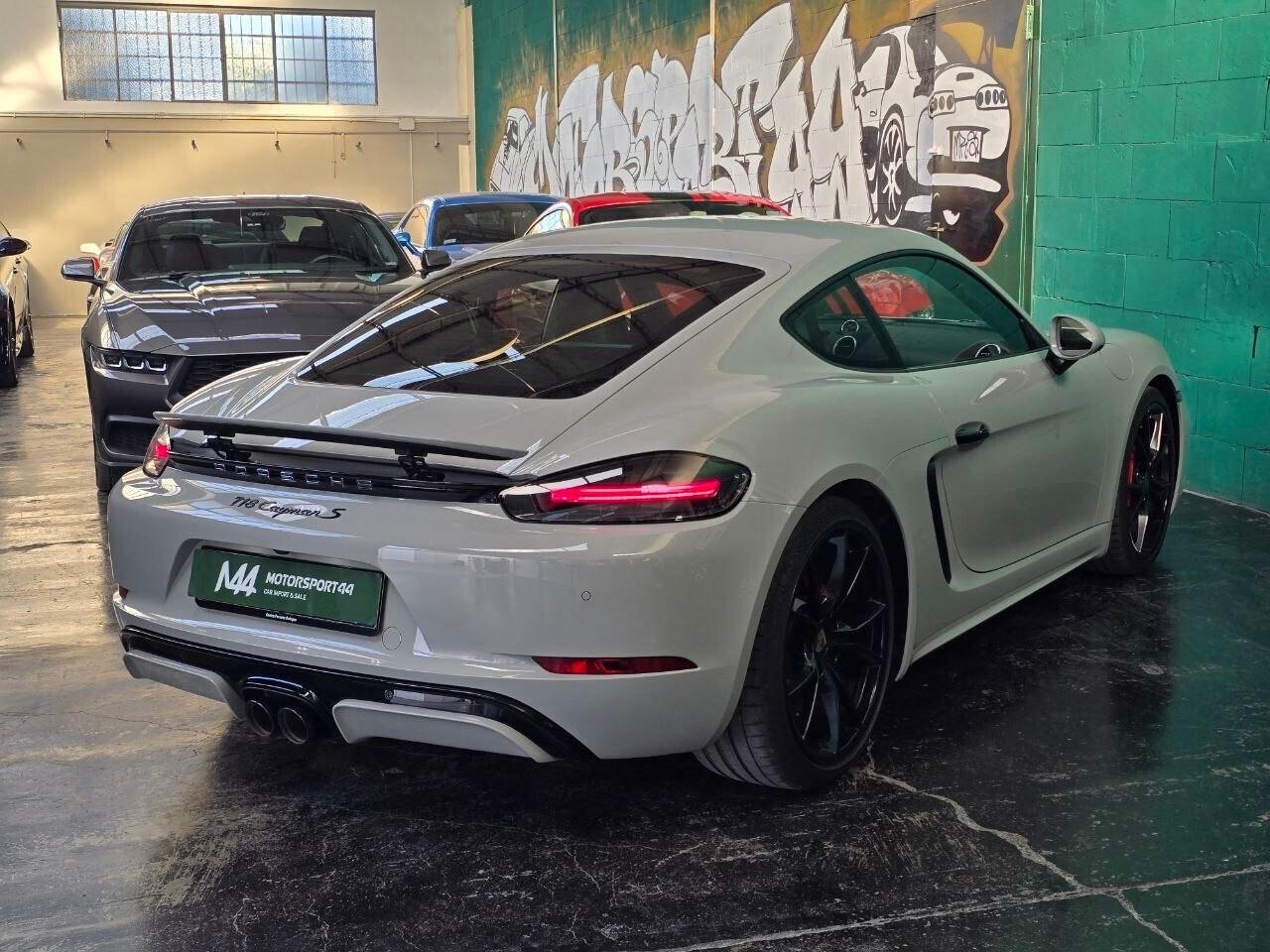Porsche 718 Cayman 2.5 S