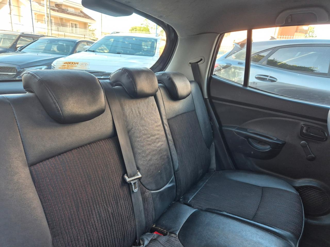 Kia Picanto 1.1 12V Trendy GPL