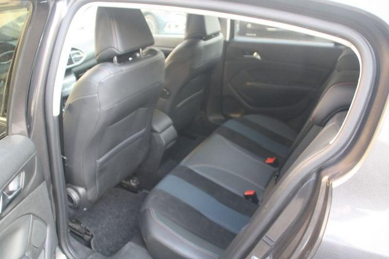 Peugeot 308 Allure BlueHDi 130 EAT8 S&S aut.