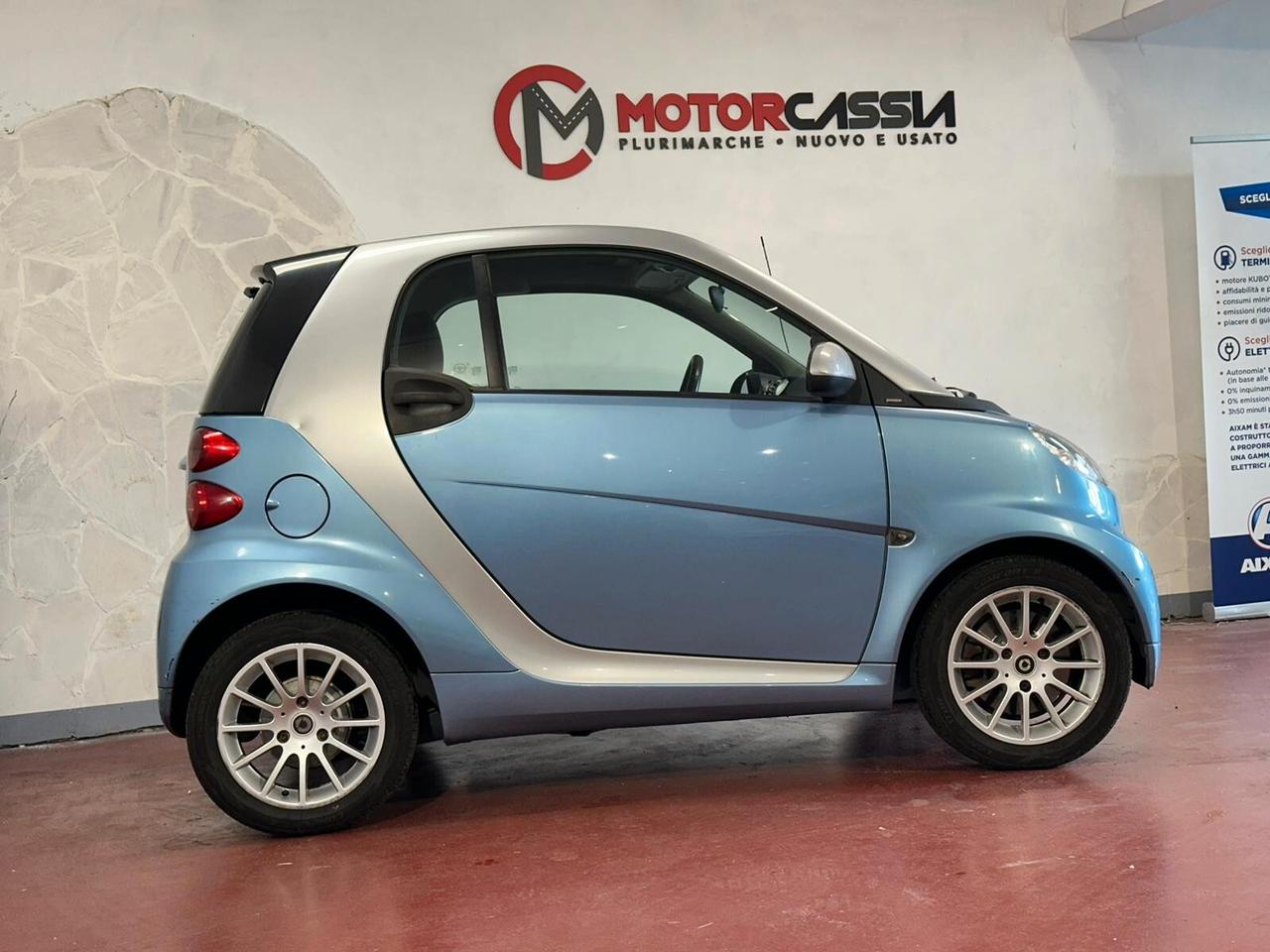 Smart ForTwo 1000 62 kW coupé passion