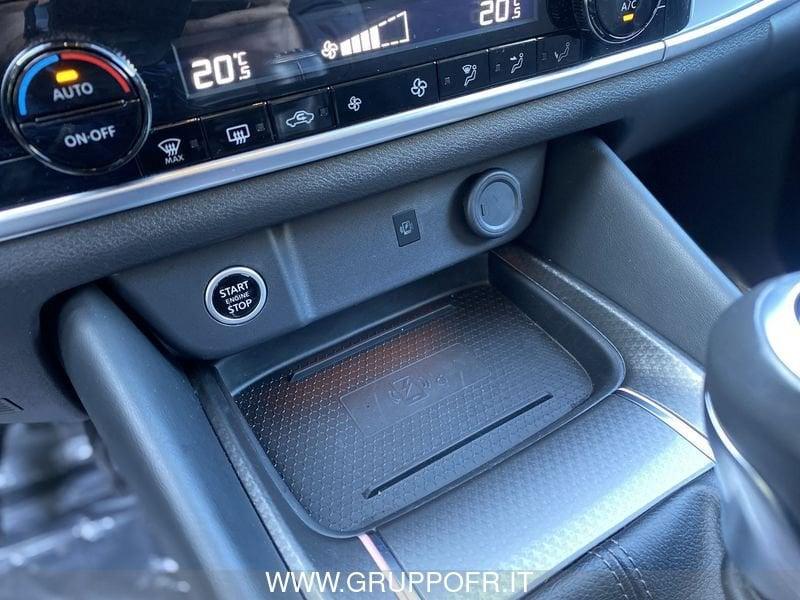 Nissan Qashqai MHEV 140 CV N-Connecta