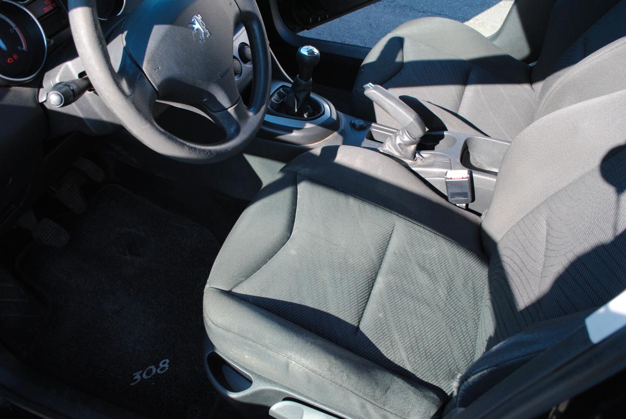 PEUGEOT 308 1.6 HDI 90 CV OK NEOPATENTATI