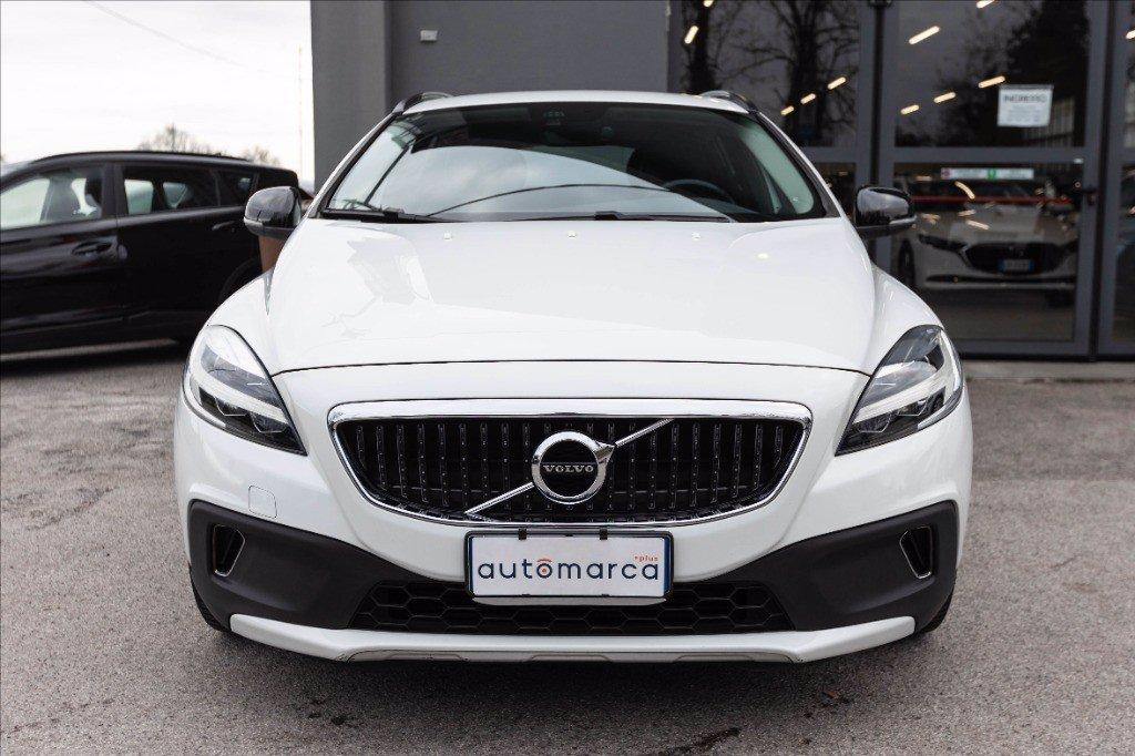 VOLVO V40 Cross Country 2.0 d2 Summum del 2017