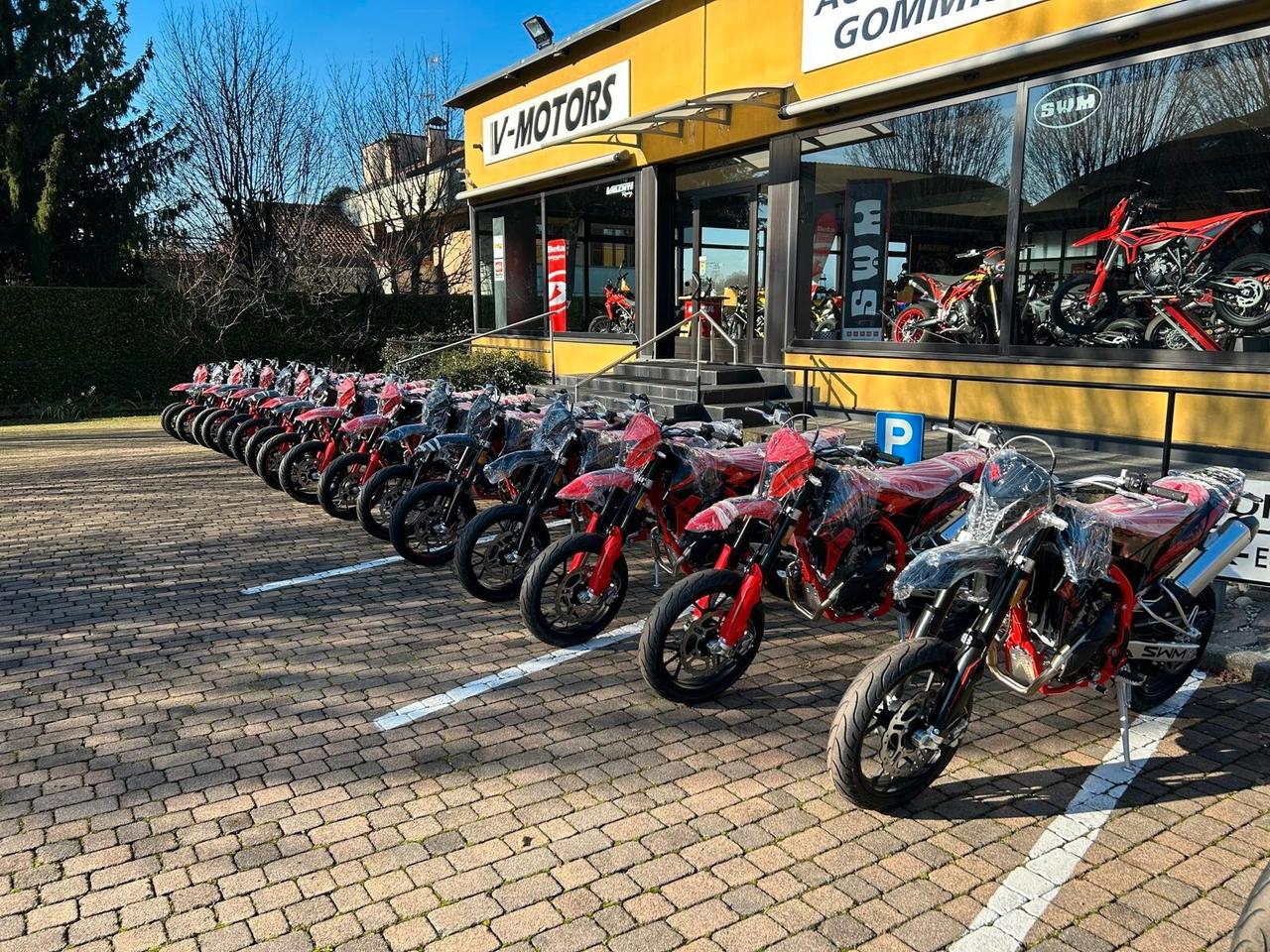 motard SM125 r 4tempi PREZZO PROMO FINO AL 30-04-2026