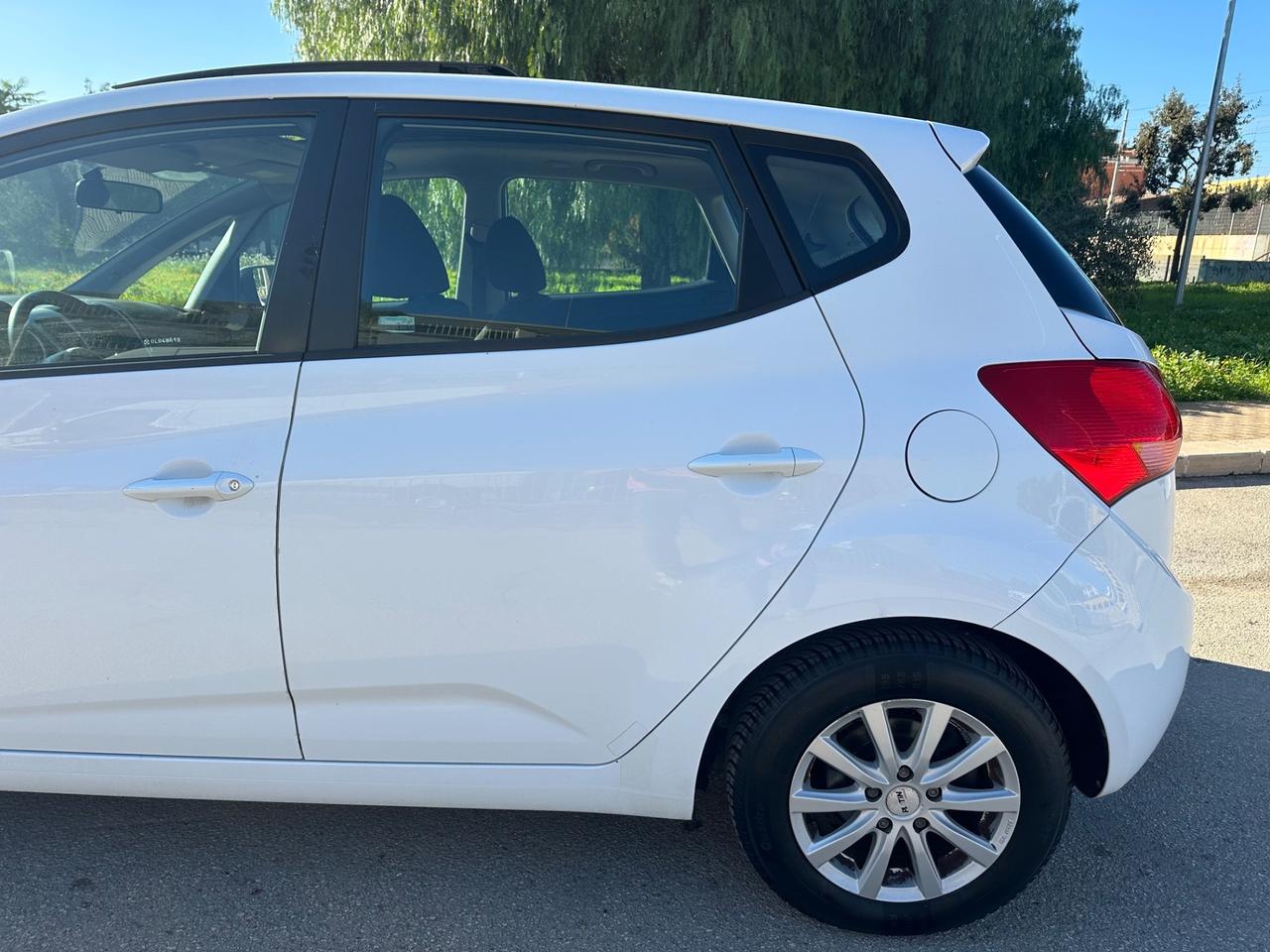 Kia VENGA 1.4 BENZINA 2013 - TETTO PANORAMICO
