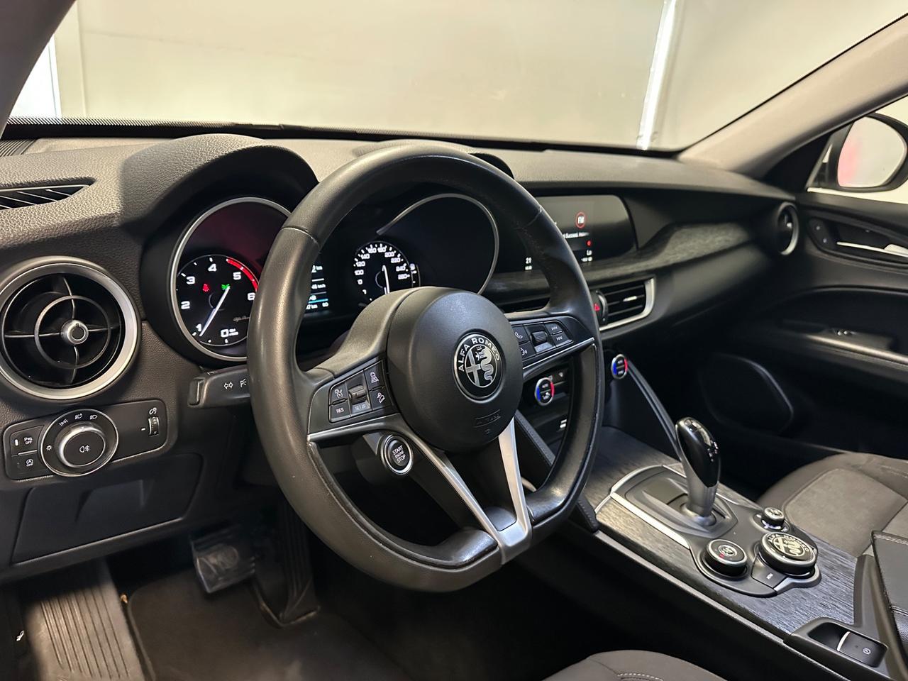 ALFA ROMEO STELVIO 2.2T SUPER 190CV Q4 GARANZIA