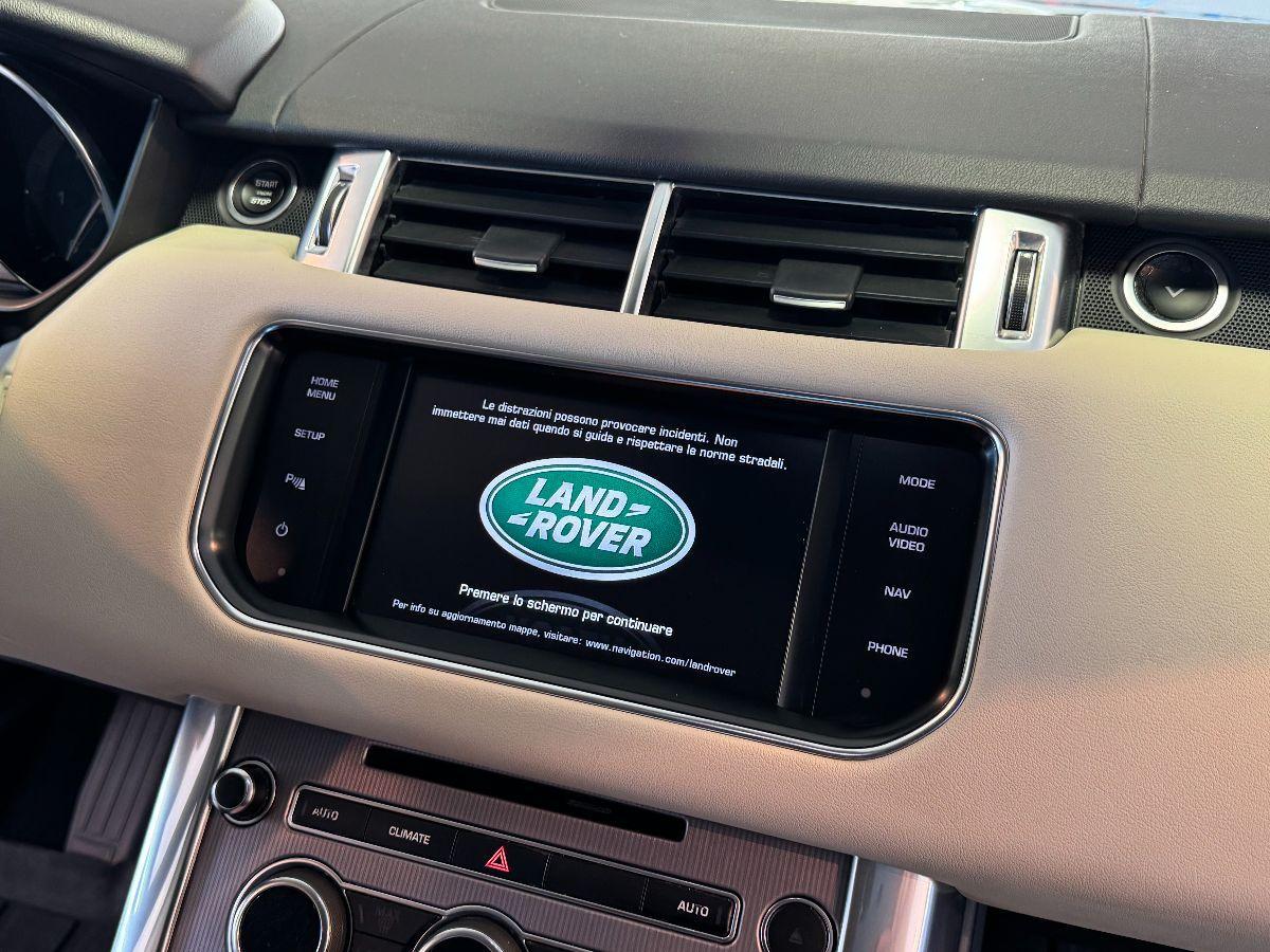 LAND ROVER Range Rover Sport 3.0 TDV6 HSE Dynamic