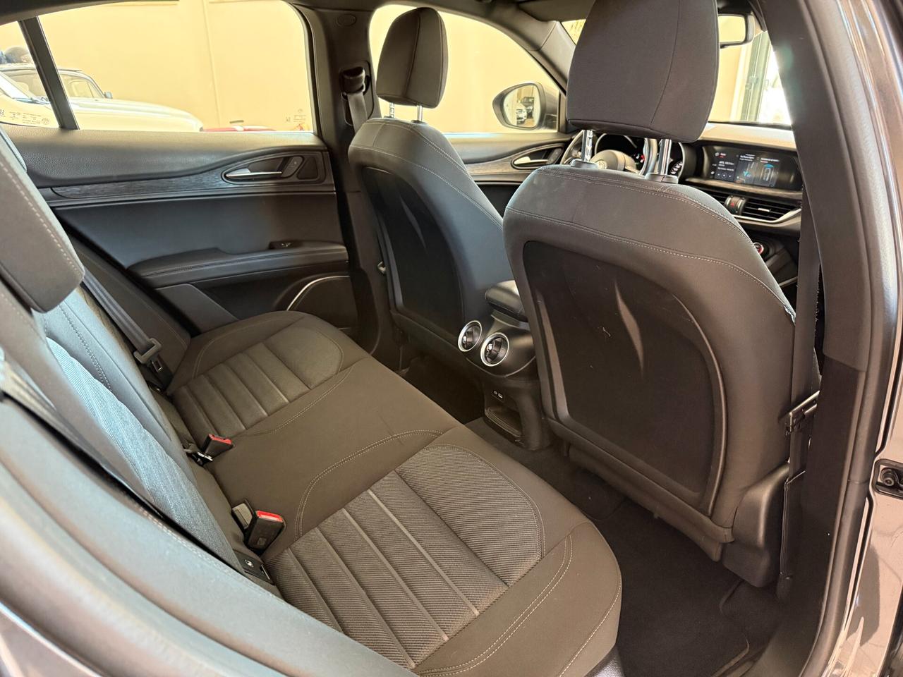 Stelvio 2.2 Turbodiesel 190 CV AT8 Q4 Business