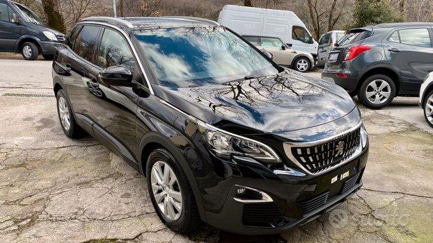PEUGEOT 3008 1.6 HDI 120cv Aut